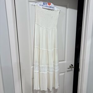 Zesica White Strapless Dress